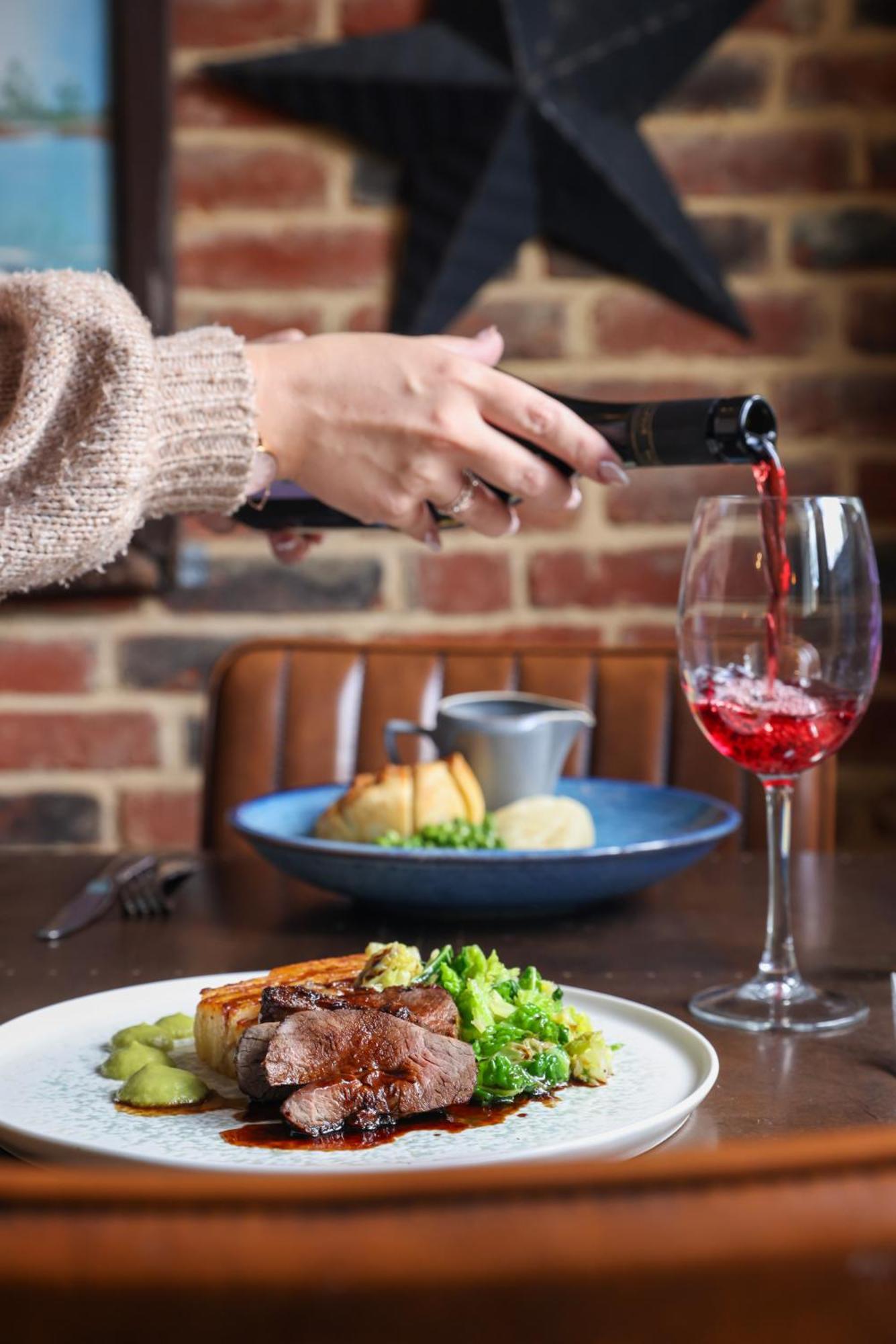 The Tickled Trout Hotell Maidstone Eksteriør bilde